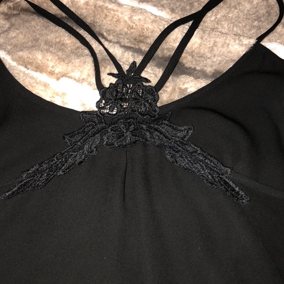 Black dressy tank - Picture 2 of 3